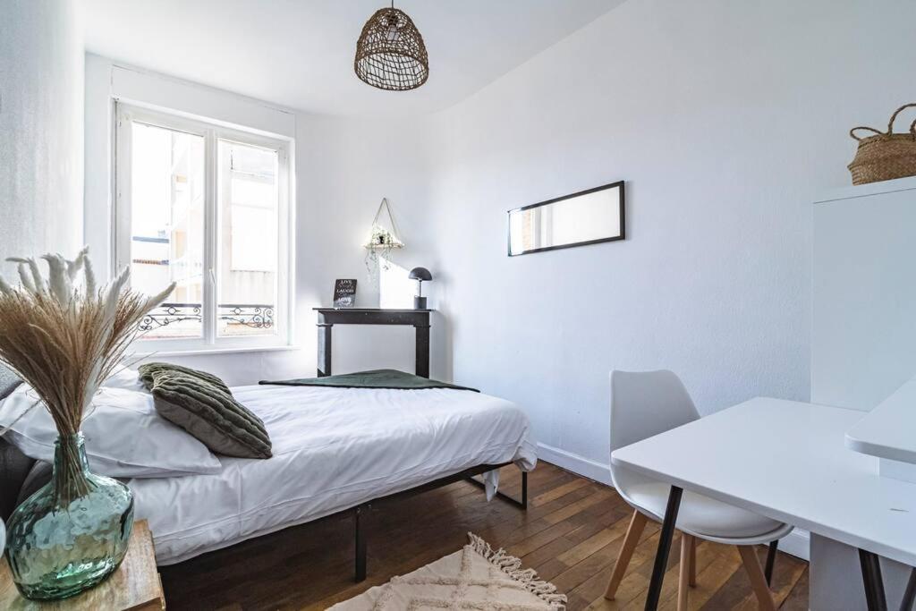 Le Cosy - 2 Chambres - Hyper Centre Reims Exterior foto