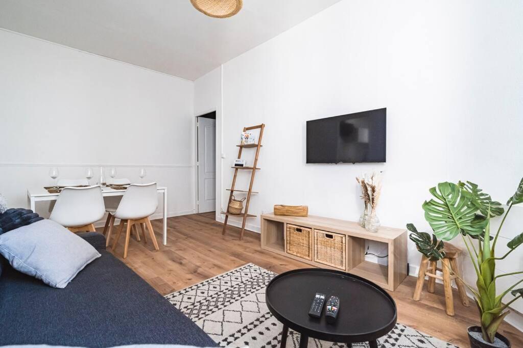 Le Cosy - 2 Chambres - Hyper Centre Reims Exterior foto