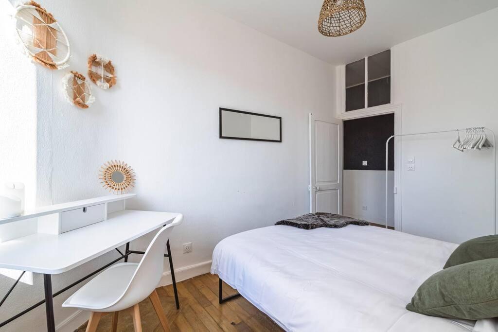 Le Cosy - 2 Chambres - Hyper Centre Reims Exterior foto