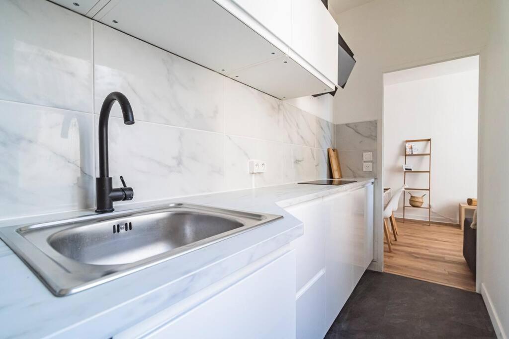 Le Cosy - 2 Chambres - Hyper Centre Reims Exterior foto
